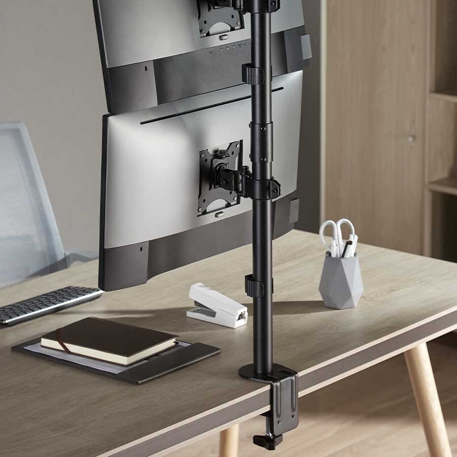 Vertical Pole Mount Dual-Screen Monitor Mount